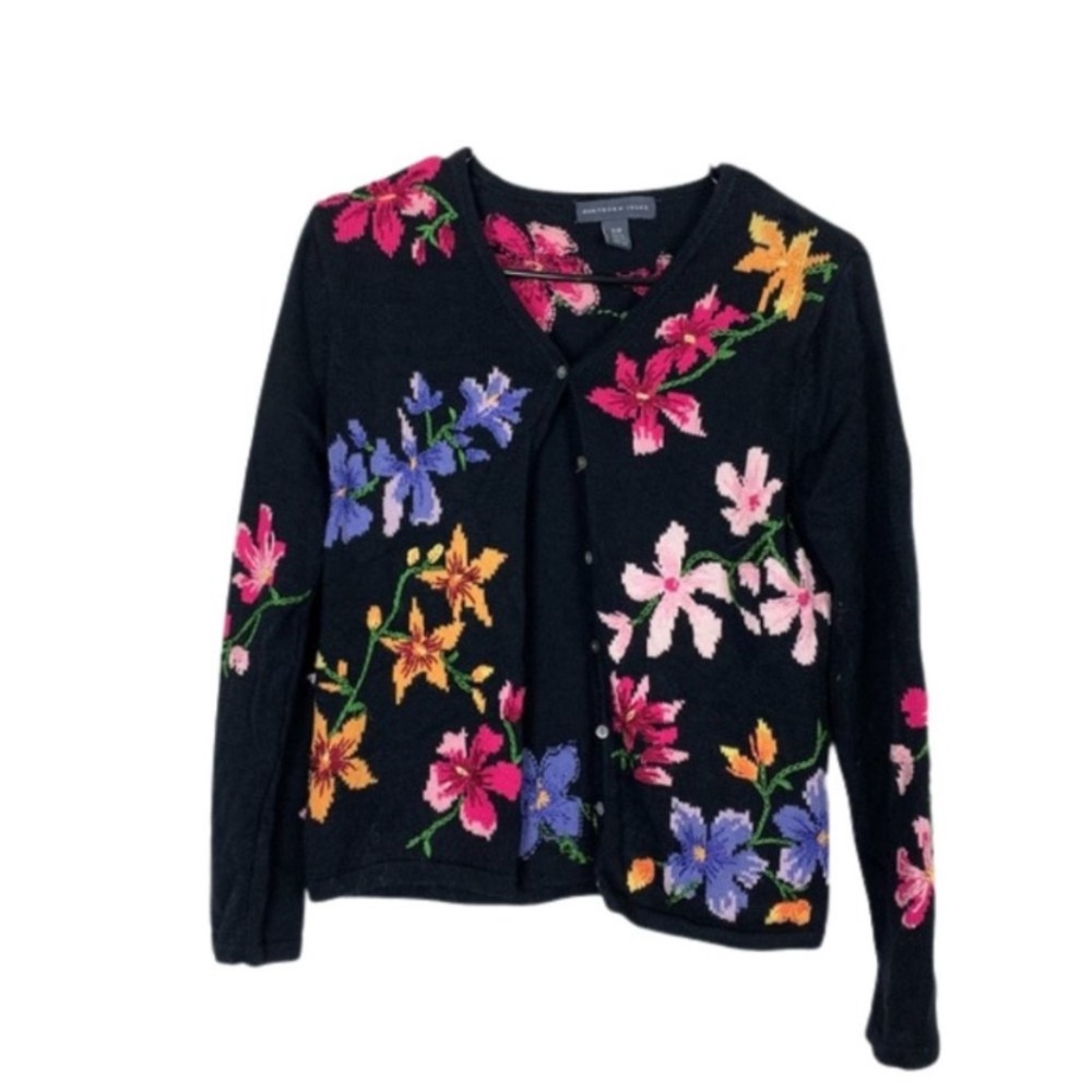 Northern isles button front floral embroidered cardigan size small